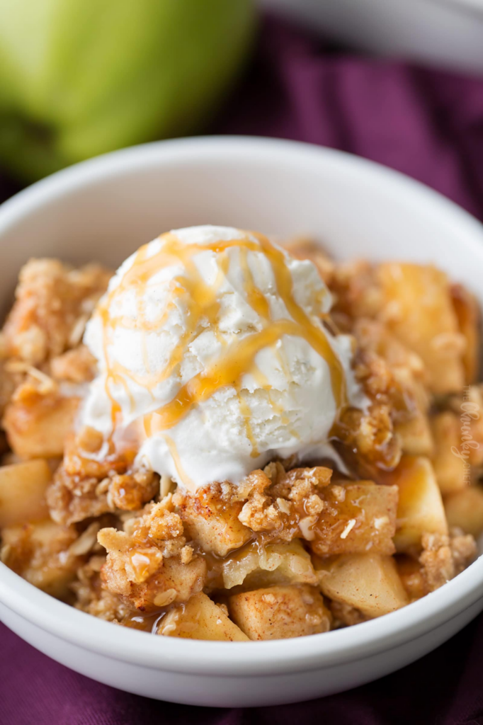 Apple Crisp dessert