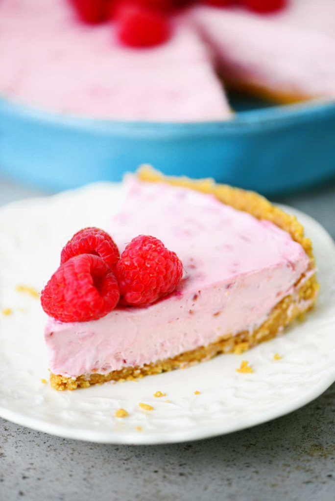 Raspberry Cheesecake desser